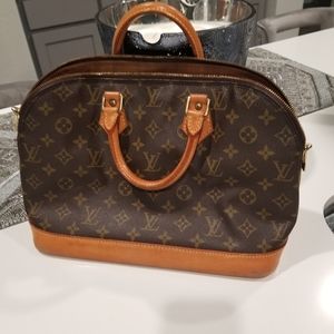 Louis Vuitton Alma bag